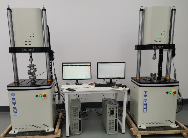 脊柱內(nèi)固定器拉伸疲勞試驗機